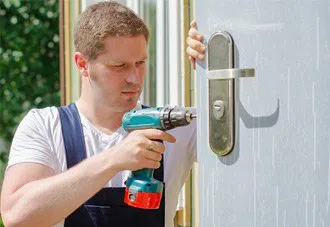 Metro Master Locksmith Needham, MA 781-519-7440 Metro Master Locksmith Needham, MA 781-519-7440 - 7-Lock-Changing